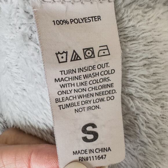 Fifth Sun, Gray Velour Comfy Cozy Sweatshirt/Pajama Top w/ Drawstring, Small - Picture 8 of 9